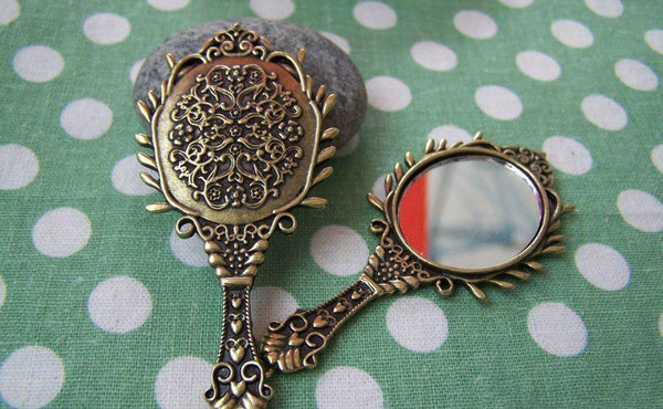 2 pcs Antique Bronze Victorian Glass Hand Mirror Pendant A1780