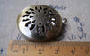 Accessories - 2 Pcs Of Antique Bronze Filigree Round Photo Lockets 32mm A3673