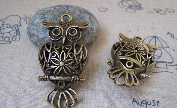Accessories - 2 Pcs Of Antique Bronze Huge Filigree 3D Owl Pendants  25x51mm A2239