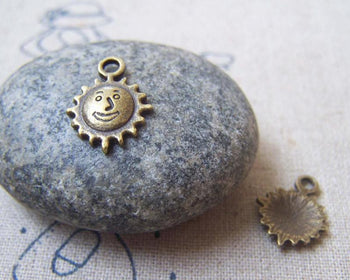 Accessories - 20 Pcs Antique Bronze Small Sun Face Celestial Charms 12x16mm A4737