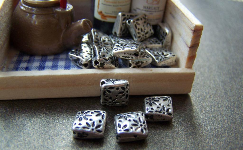 Accessories - 20 Pcs Antique Silver Rondelle Beads With Diagonal Holes 7x7mm A1039