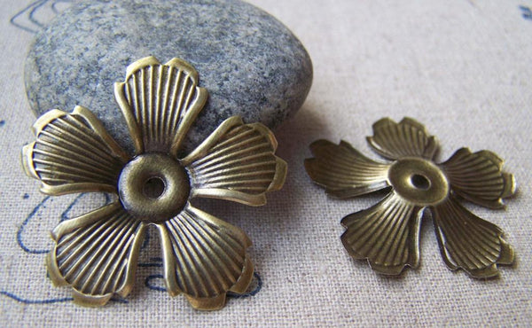 Accessories - 20 Pcs Of Antique Brone Flower Spacer Bead Caps 33mm A2040