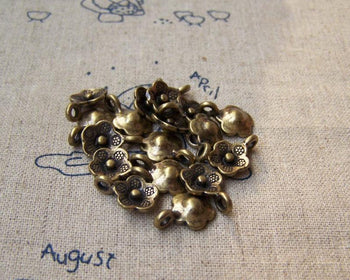 Accessories - 20 Pcs Of Antique Bronze 5 Leaf Flower Charms 10x14mm A413