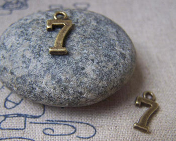 Accessories - 20 Pcs Of Antique Bronze Arabic Figure Number 7 Seven Charms 7x15mm A1772