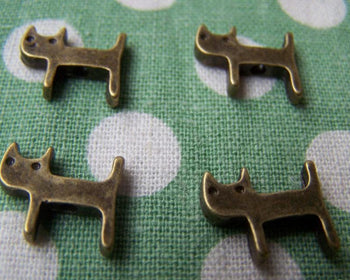 Accessories - 20 Pcs Of Antique Bronze Cat Beads  10x13mm A642