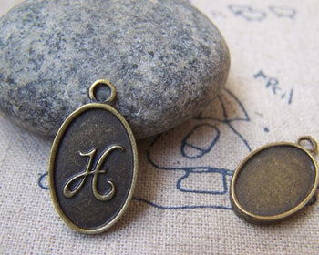 Accessories - 20 Pcs Of Antique Bronze English Letter H Oval Charms 11x16.5mm A3068