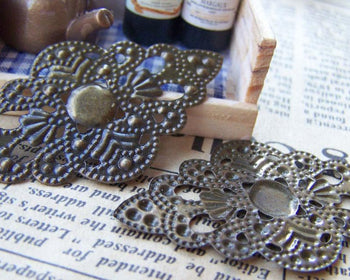Accessories - 20 Pcs Of Antique Bronze Filigree Flower Embellishments 29x52mm A3985