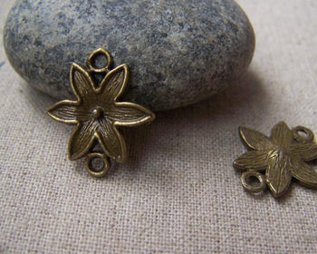 Accessories - 20 Pcs Of Antique Bronze Five Leaf Flower Connector Charms 16mm A428