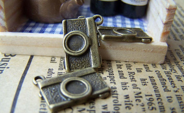 Accessories - 20 Pcs Of Antique Bronze Flat Camera Charms 12x18mm A1786