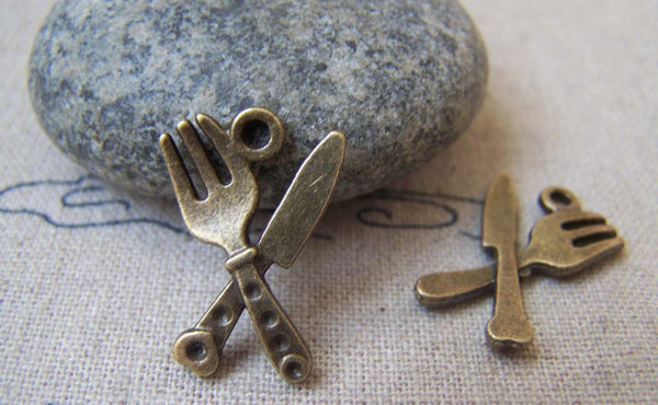 Accessories - 20 Pcs Of Antique Bronze Fork And Knife Tableware Charms 13x20mm A2280