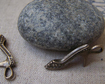Accessories - 20 Pcs Of Antique Bronze High Heel Shoes Charms 10x26mm A2292