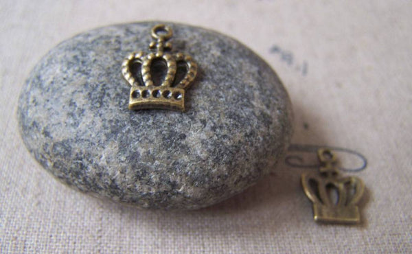 Accessories - 20 Pcs Of Antique Bronze Lovely Crown Charms 10x15mm A4466