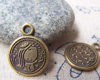 Accessories - 20 Pcs Of Antique Bronze Lovely Princess Round Charms 16mm A4001