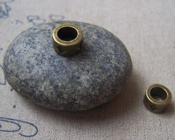 Accessories - 20 Pcs Of Antique Bronze Rhombus Flower Round Ring Charms 5x9mm A4877