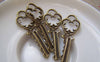 Accessories - 20 Pcs Of Antique Bronze Skeleton Key Charms 13x37mm A308