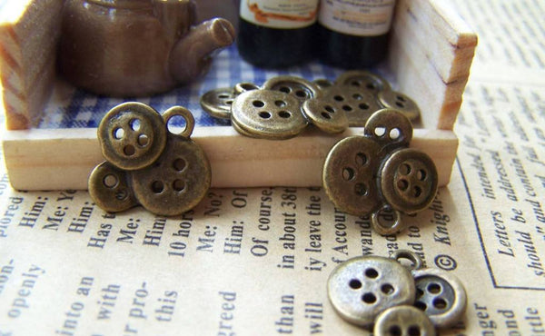 Accessories - 20 Pcs Of Antique Bronze Three Button Charms 13x14mm A3337