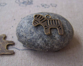 Accessories - 20 Pcs Of Antique Bronze Zebra Horse Charms 17x20mm A3833