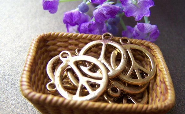 Accessories - 20 Pcs Of Antique Gold Peace Symbol Charms 12mm A3659