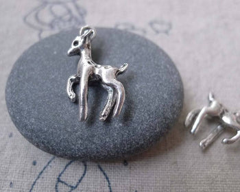 Accessories - 20 Pcs Of Antique Silver 3D Deer Charms 13x20mm A7566