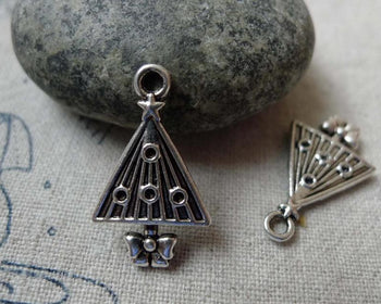 Accessories - 20 Pcs Of Antique Silver Christmas Tree Bow Charms   13x19mm A6513