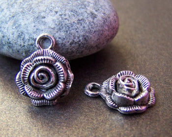 Accessories - 20 Pcs Of Antique Silver Flower Charms 12mm A1001