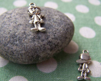 Accessories - 20 Pcs Of Antique Silver Lovely Little Boy Charms 18mm A1531