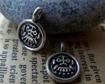 Accessories - 20 Pcs Of Antique Silver Round Tribal Face Charms 10x14mm A2786