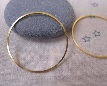 Accessories - 20 Pcs Of Gold Tone Brass Seamless Rings 30mm 20gauge A7375