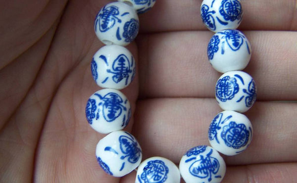 Accessories - 20 Pcs Of Hand Painted Chinese Blue Ceramic Round Beads 10mm  A1864
