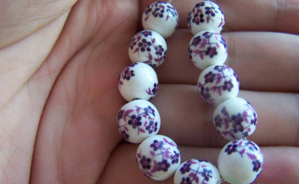 Accessories - 20 Pcs Of Hand Painted Chinese Purple Flower Ceramic Round Beads 10mm A1886