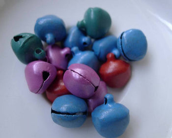 Accessories - 20 Pcs Of Metal Painted Bell Charms Mixed Color 12mm A7655