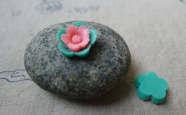 Accessories - 20 Pcs Of Resin Pink And Green Flower Cameo 13mm A5704