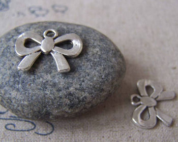 Accessories - 20 Pcs Of Tibetan Silver Flat Bow Tie Knot Charms 14x19mm A4646