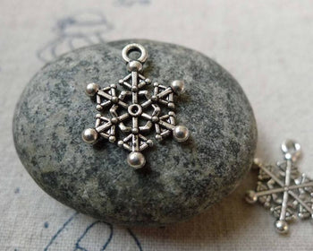 Accessories - 30 Pcs Antique Silver Filigree Snowflake Charms 15x16mm A6466