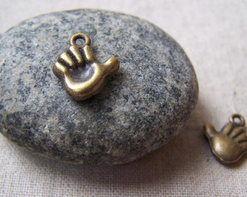 Accessories - 30 Pcs Of Antique Bronze Fat Baby Hand Charms 11x13mm A5776