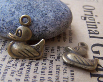 Accessories - 30 Pcs Of Antique Bronze Lovely Duck Charms Double Sided 14x16mm A1586