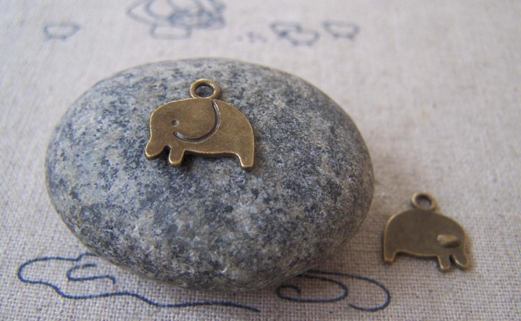 Accessories - 30 Pcs Of Antique Bronze Lovely Elephant Charms 13x13mm A3892