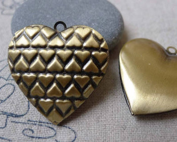 Accessories - 4 Pcs Of Antique Bronze Brass Multiple Heart Photo Locket Charms 29mm A7009