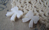 Accessories - 4 Pcs Of Natural Shell Bow Tie Beads With Hole 14x16mm A4601