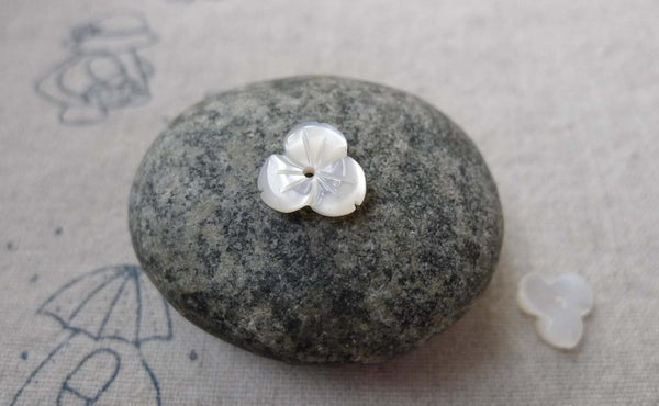 Accessories - 4 Pcs Of Natural Shell Engraved  Flower Charms 10mm A6718