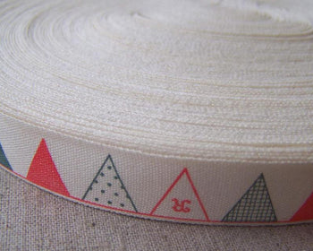 Accessories - 5.46 Yards (5 Meter) Triangle Pattern Print Cotton Ribbon Label String A4321