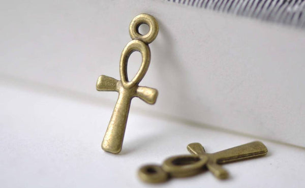 Accessories - 50 Pcs Of Antique Bronze Egyptian Ankh Cross Charms 18x18mm A2373