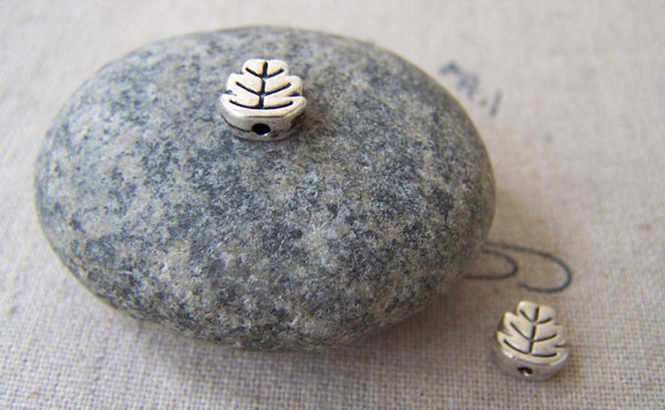 Accessories - 50 Pcs Of Antique Silver 3D Leaf Beads 5x7mm A623