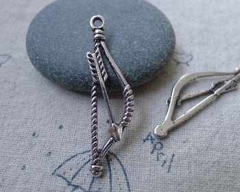 Accessories - 50 Pcs Of Antique Silver Bow And Arrow Charms 10x38mm A7678