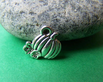 Accessories - 50 Pcs Of Antique Silver Pumpkin Charms 11mm A1041