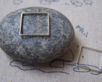Accessories - 50 Pcs Of Platinum Tone Brass Square Rings 14mm A4896