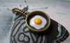 Accessories - 6 Pcs Of Antique Bronze Fried Eggs In Pan Pendants Charms 17x32mm A5770