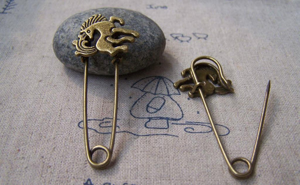 Accessories - 6 Pcs Of Antique Bronze Horse Pony Safety Pins Broochs 22x53mm A2963