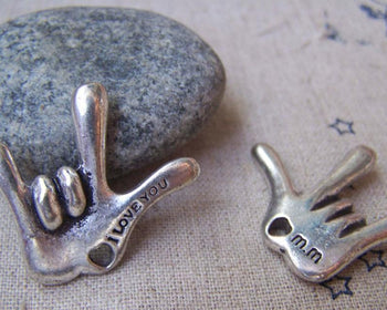 Accessories - 6 Pcs Of Antique Silver Hand Charms 28x29mm A1353