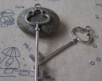 Accessories - 6 Pcs Of Antique Silver  HUGE Key Pendants Charms 23x75mm A5316